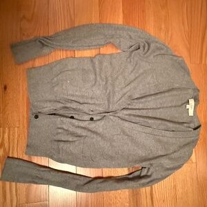 Gray cardigan in excellent condition